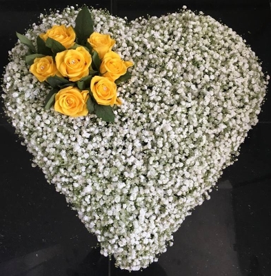 All Gyp Heart with Yellow rose Spray