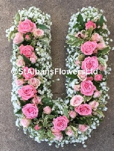Pink rose and Gypsophila Letter