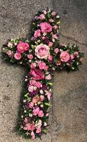 All mixed pinks loose cross