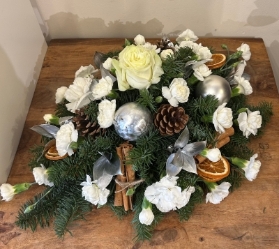 White and silver arrangement