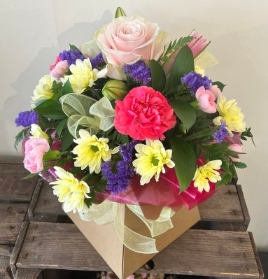 Box Arrangement, summer colours, gift, flowers, Dartford