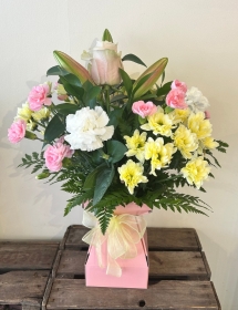 Pastel flowers, box design, hand tied in water, Gift, Delivery, Dartford, Kent