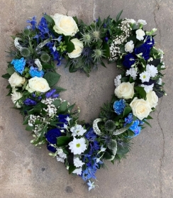 Loose open heart in blue and white